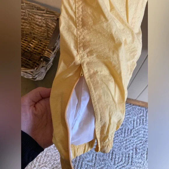 Catalina Vintage Track Windbreaker Pants Zipper Leg Size Medium Petite Yellow - Picture 5 of 9